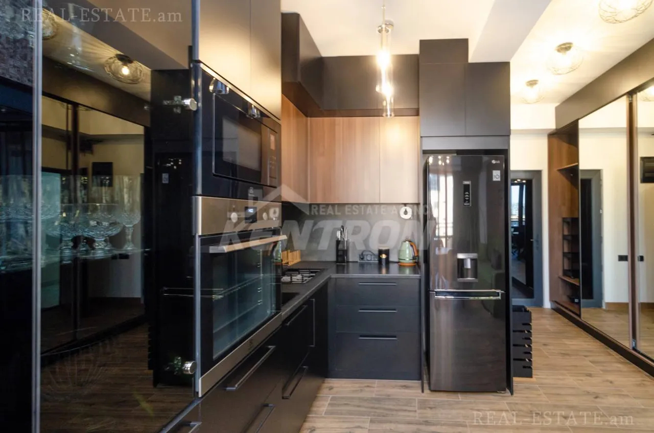 2 bedroom apartment for rent Koghbatsi St, Center Yerevan, 157911