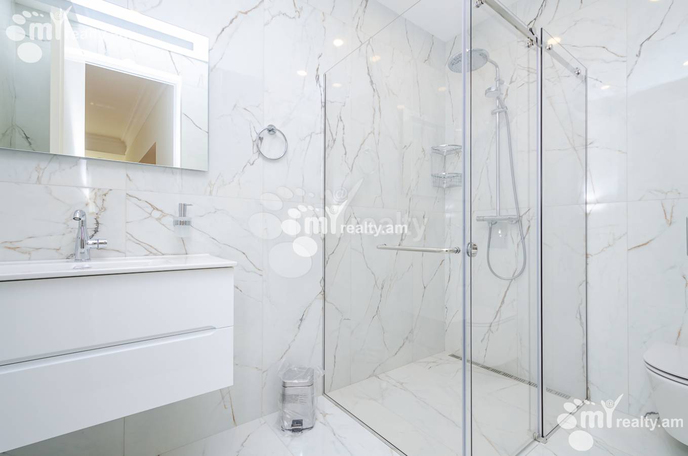 4 bedroom apartment for rent Moskovyan St, Center Yerevan, 153412