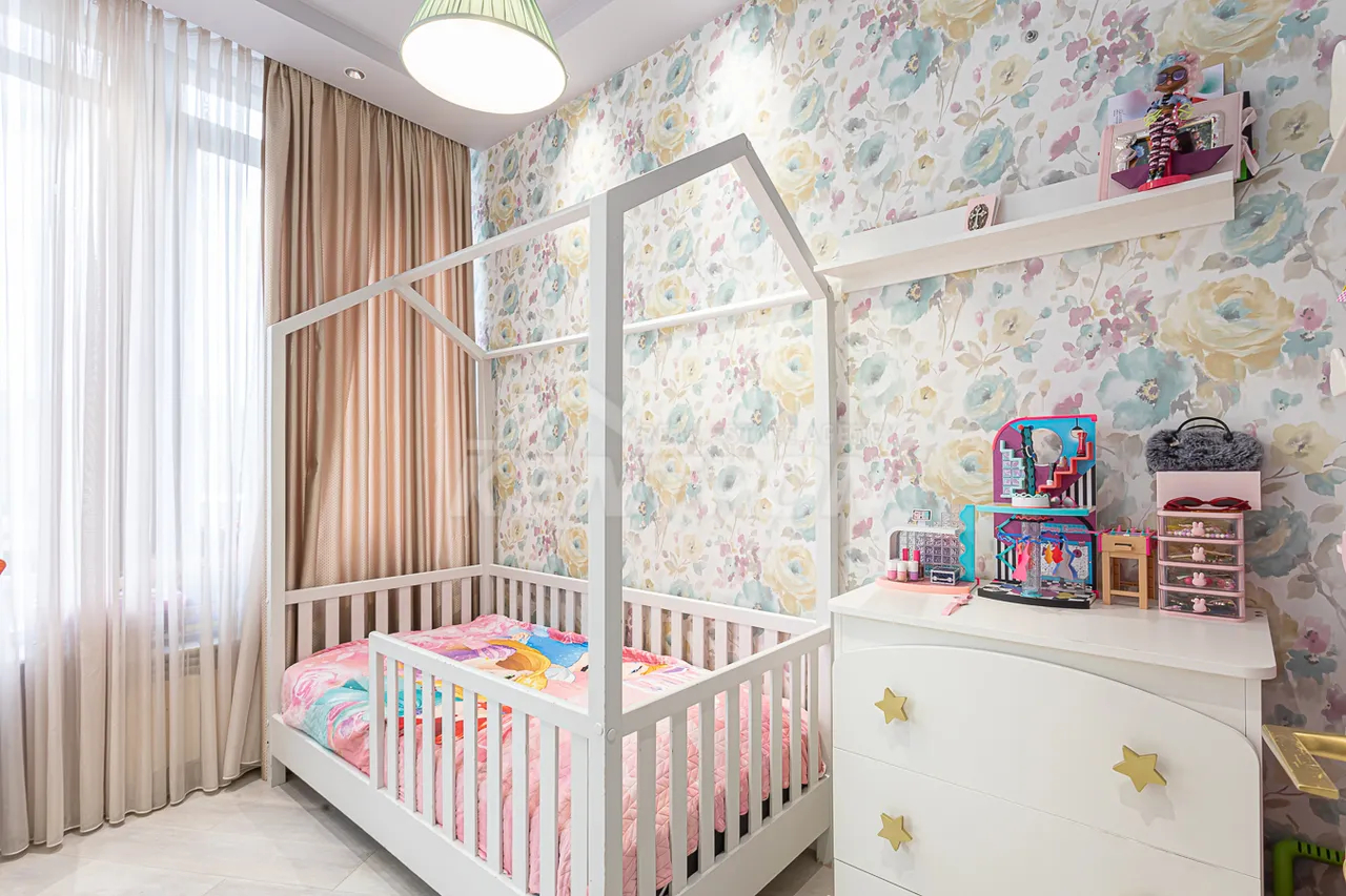 3 սենյականոց բնակարան վարձով Բուզանդի փող, Կենտրոն Երևան, 159630