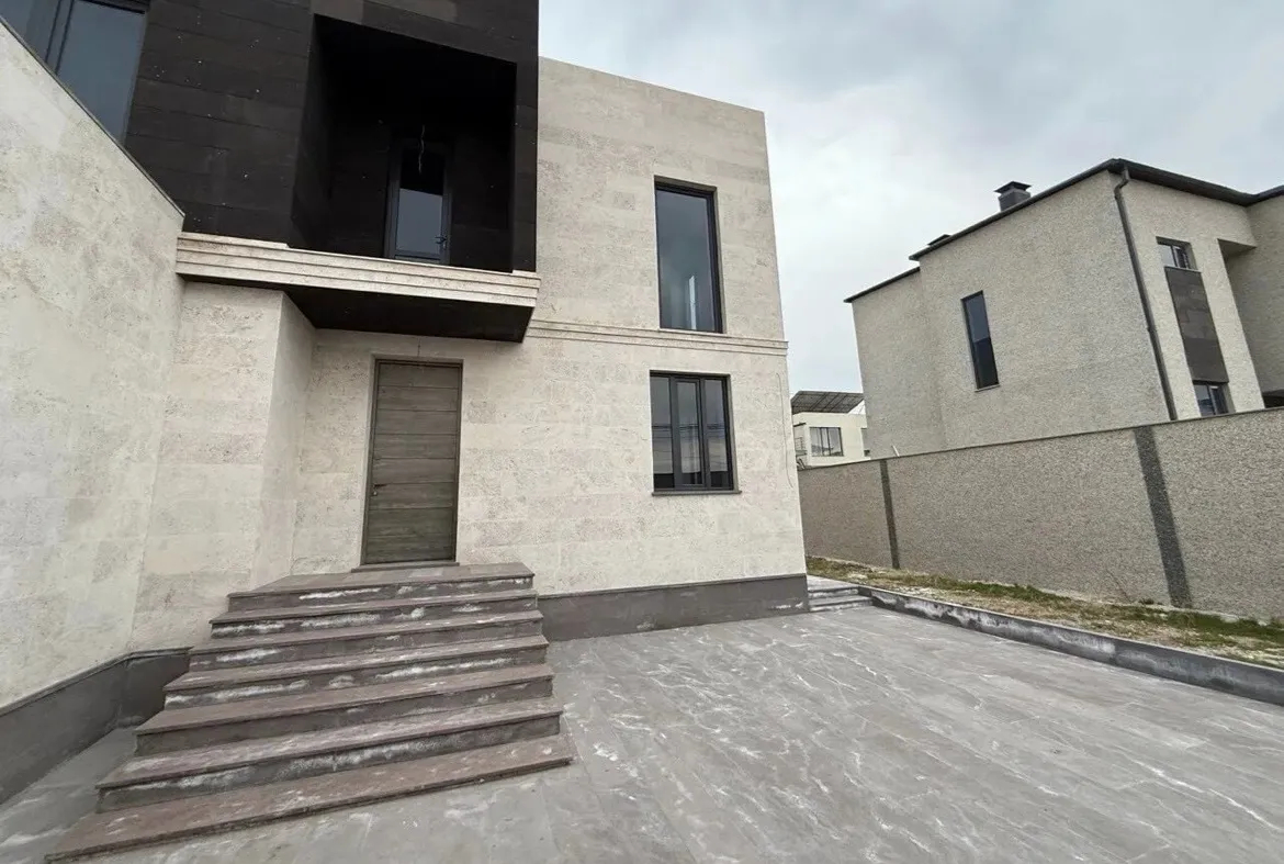 House for sale M. Mashtots st., آرینج کوتایک, 160375