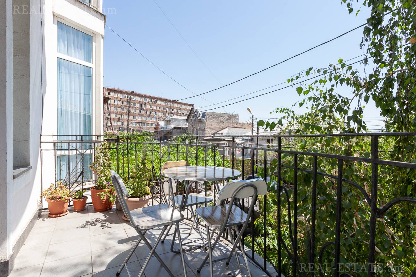 Купить дом Варшавян ул, Канакер-Зейтун Ереван, 137475