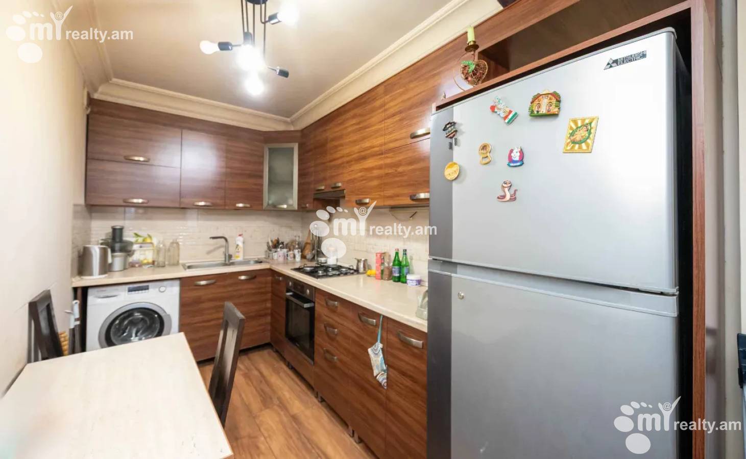 3 bedroom apartment for sale خیابان هر. کوچار, عربگیر ایروان, 159704