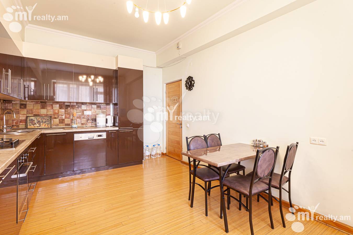 5 bedroom apartment for sale Argishti St, Center Yerevan, 154750