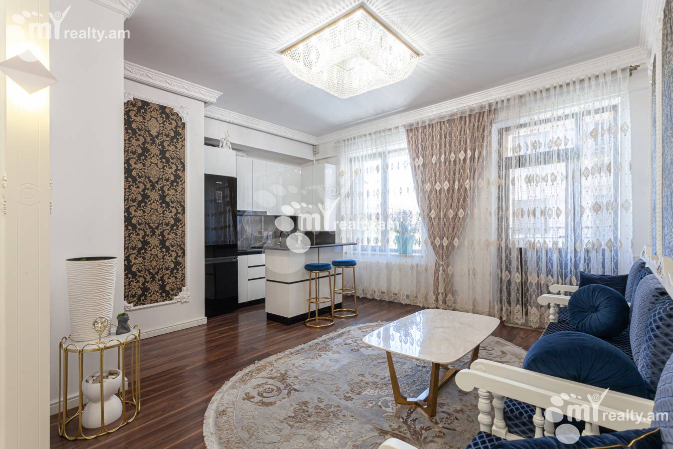 3 bedroom apartment for rent Buzand St, Center Yerevan, 155629