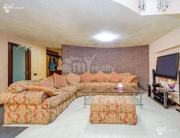 norakaruyc-bnakaran/2-senyakanoc/Zakyan+St/Center/Yerevan