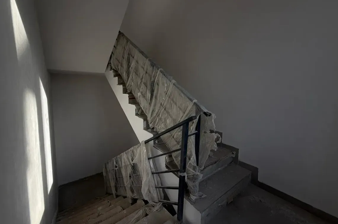 3 սենյականոց բնակարան  Չարենցի փող, Կենտրոն Երևան, 161023