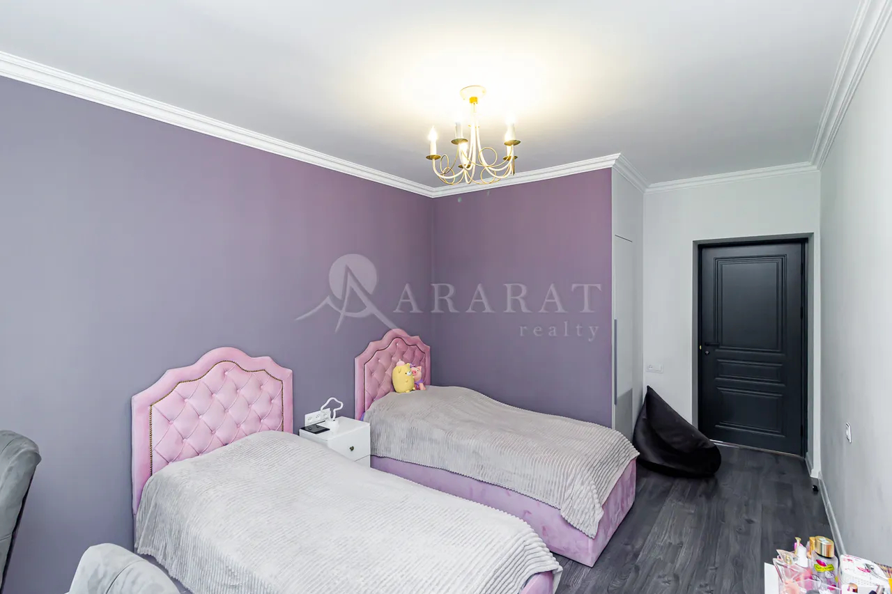 3 bedroom apartment for sale A. Avetisyan St, Arabkir Yerevan, 161975