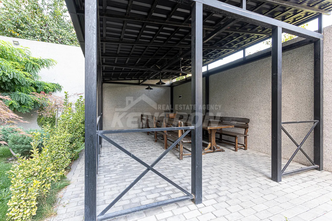 3 bedroom apartment for rent Arabkir 25 St, Arabkir Yerevan, 158017