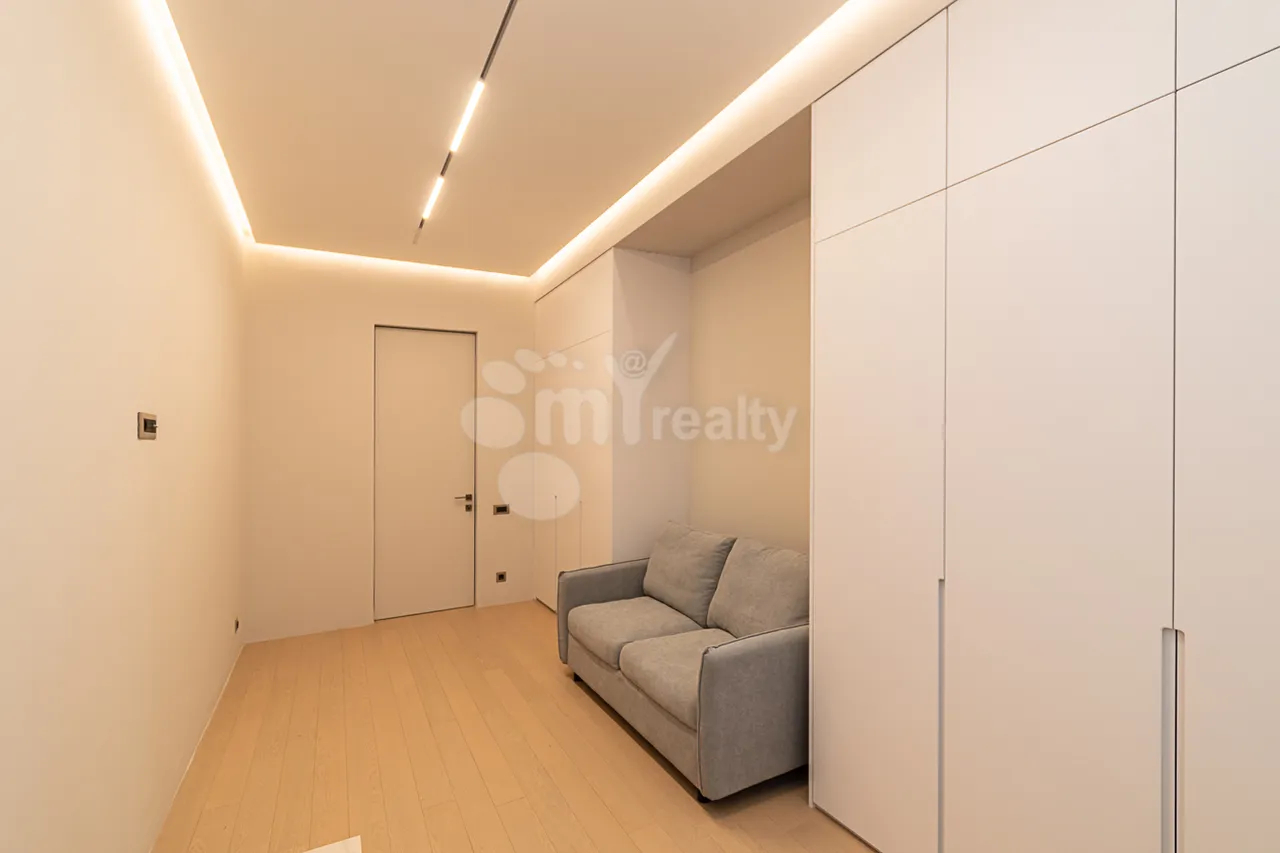 3 bedroom apartment for rent Arshakunyats Ave, Center Yerevan, 159180