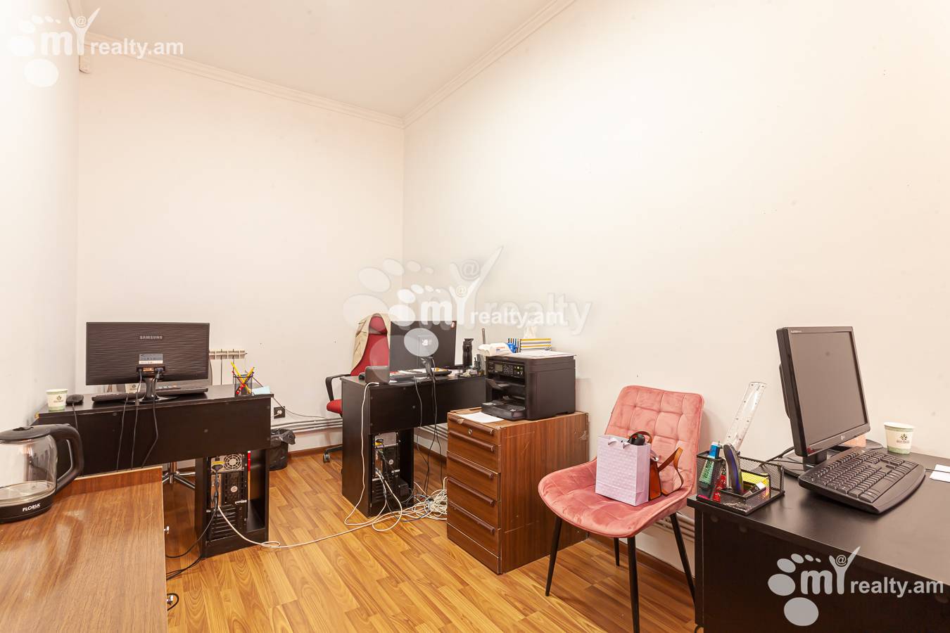 Commercial for sale خیابان Hasratian., آچاپنیاک ایروان, 155404