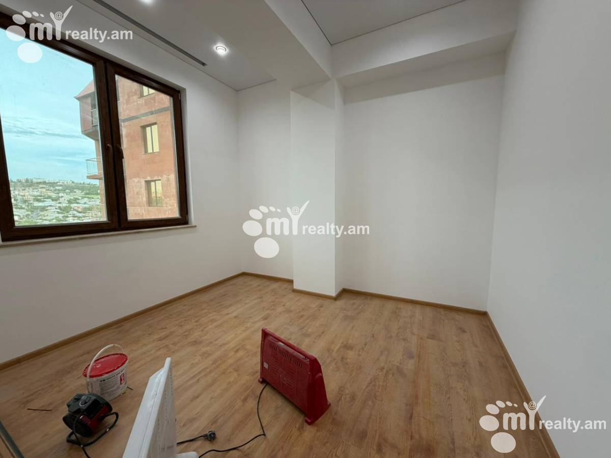 3 սենյականոց բնակարան  Խանզադյան փող, Նորք-Մարաշ Երևան, 160640