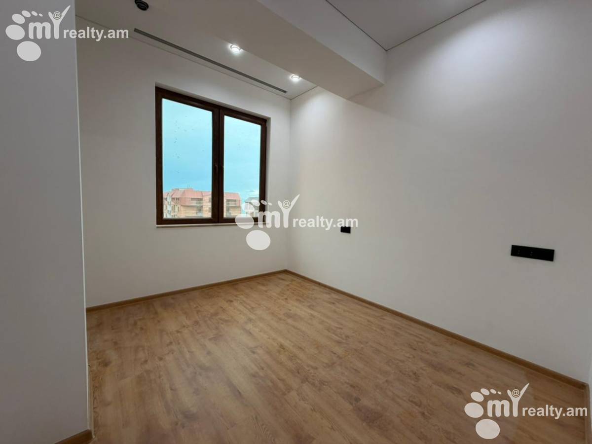 3 սենյականոց բնակարան  Խանզադյան փող, Նորք-Մարաշ Երևան, 160640