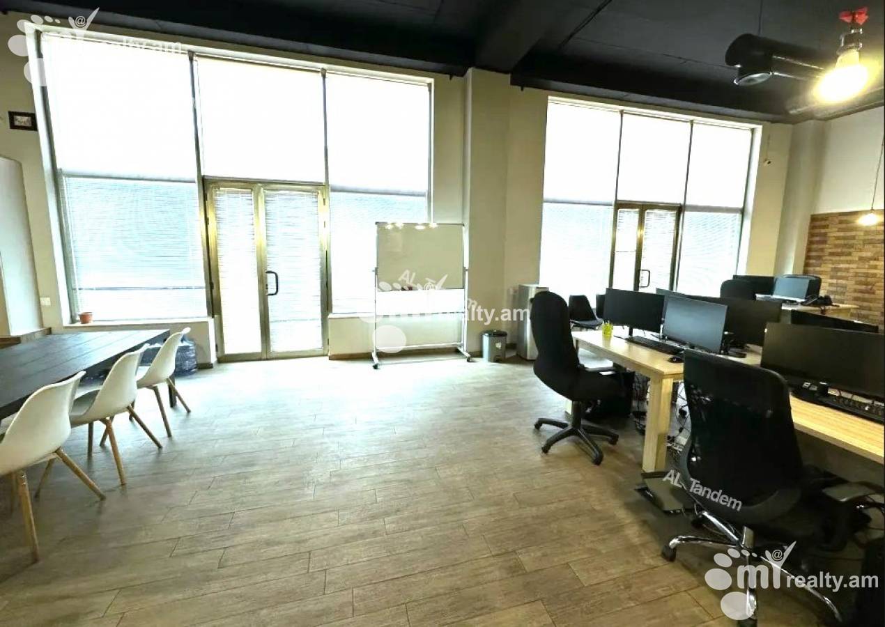 Снять коммерческoе помещение Цицернакаберд шоссе, Центр Ереван, 142000