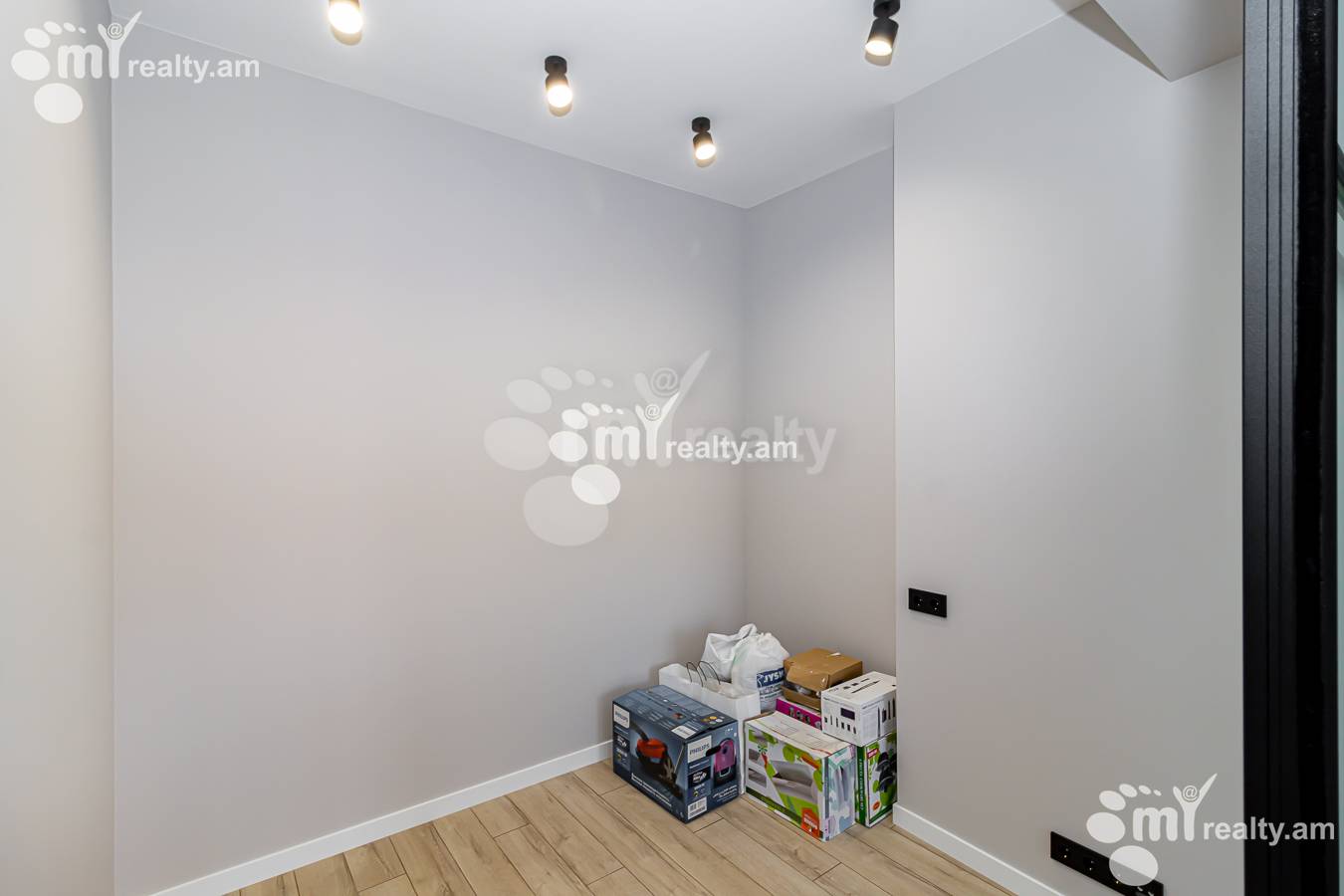 3 bedroom apartment for sale خیابان میکویان, داوتاشِن ایروان, 150520