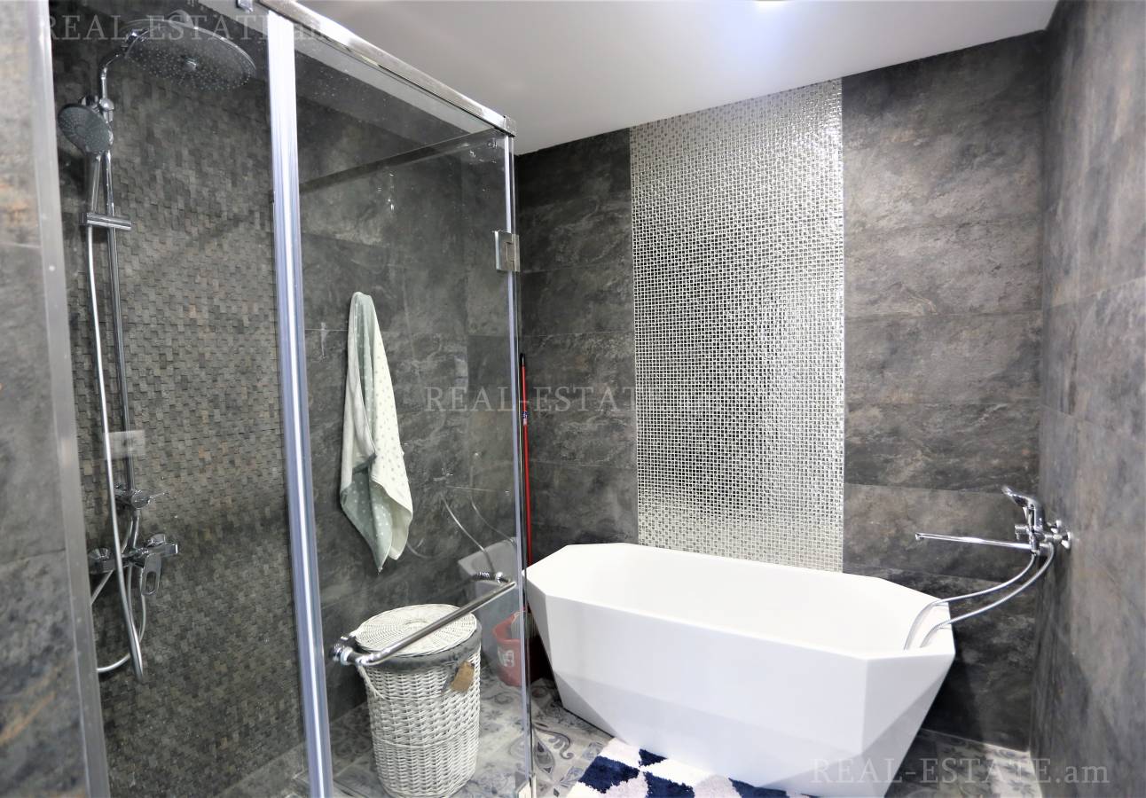 2 bedroom apartment for sale Buzand St, Center Yerevan, 99677