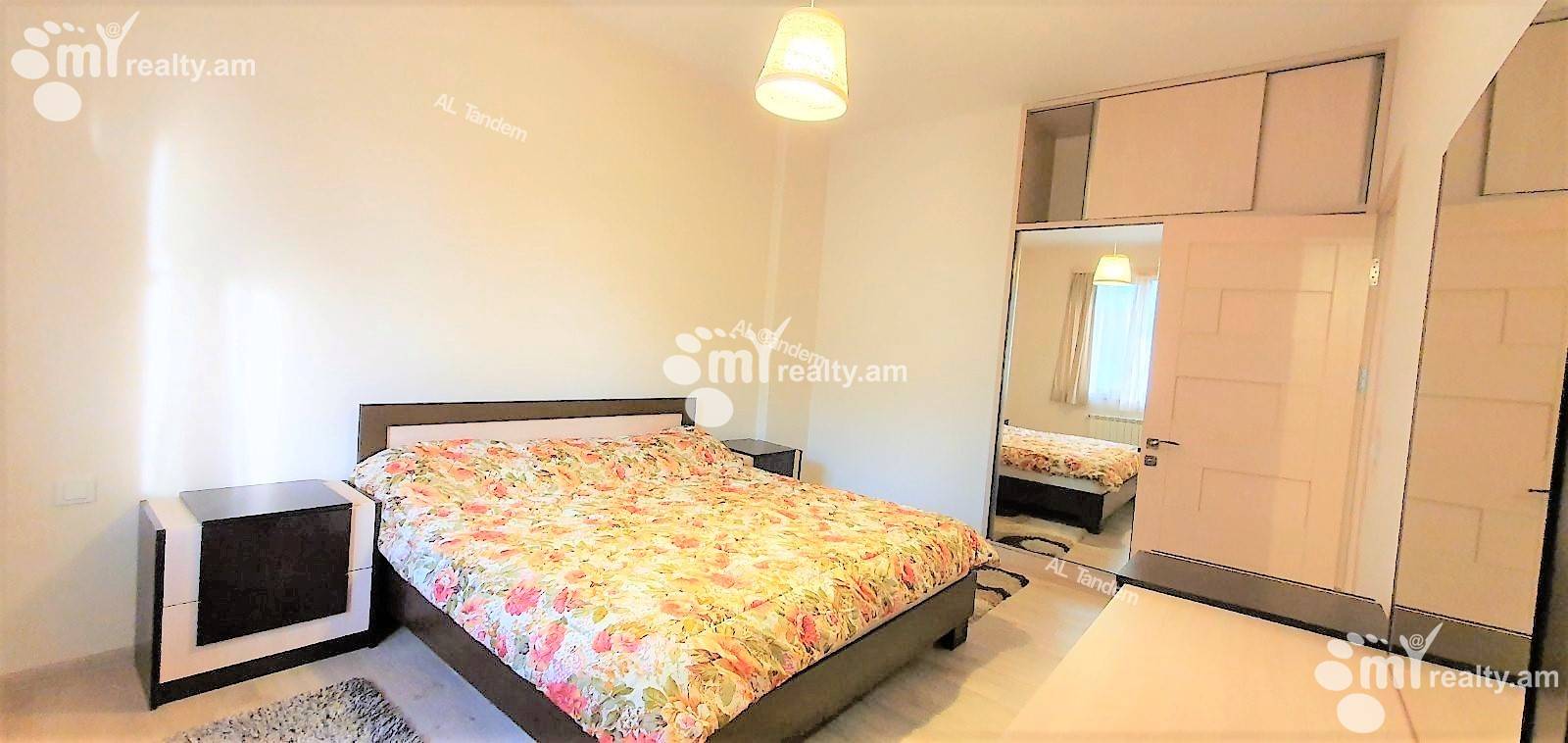4 bedroom apartment for rent Antarayin St, Center Yerevan, 147991