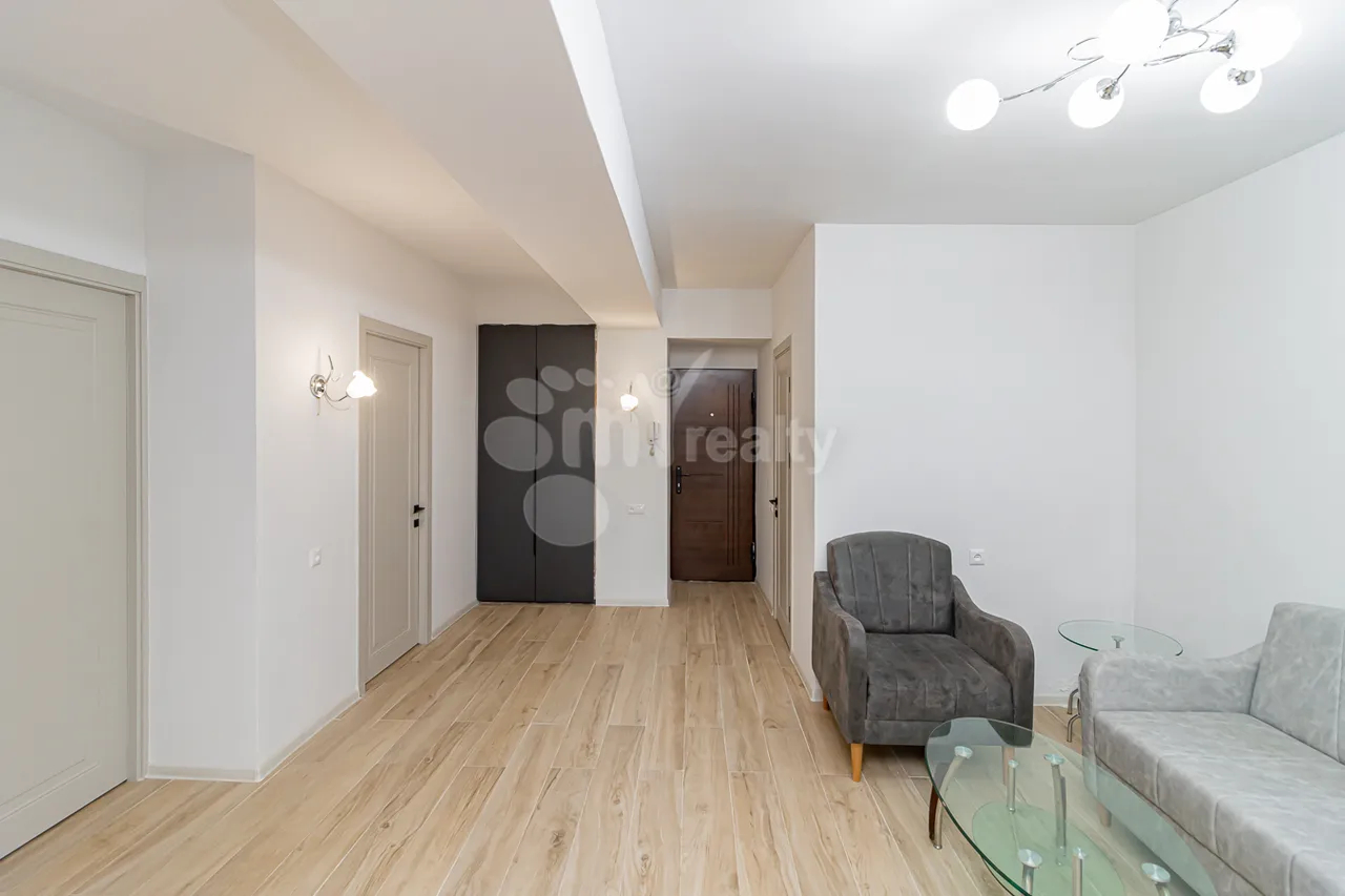 3 bedroom apartment for sale خیابان گولبِنکیان, عربگیر ایروان, 160009