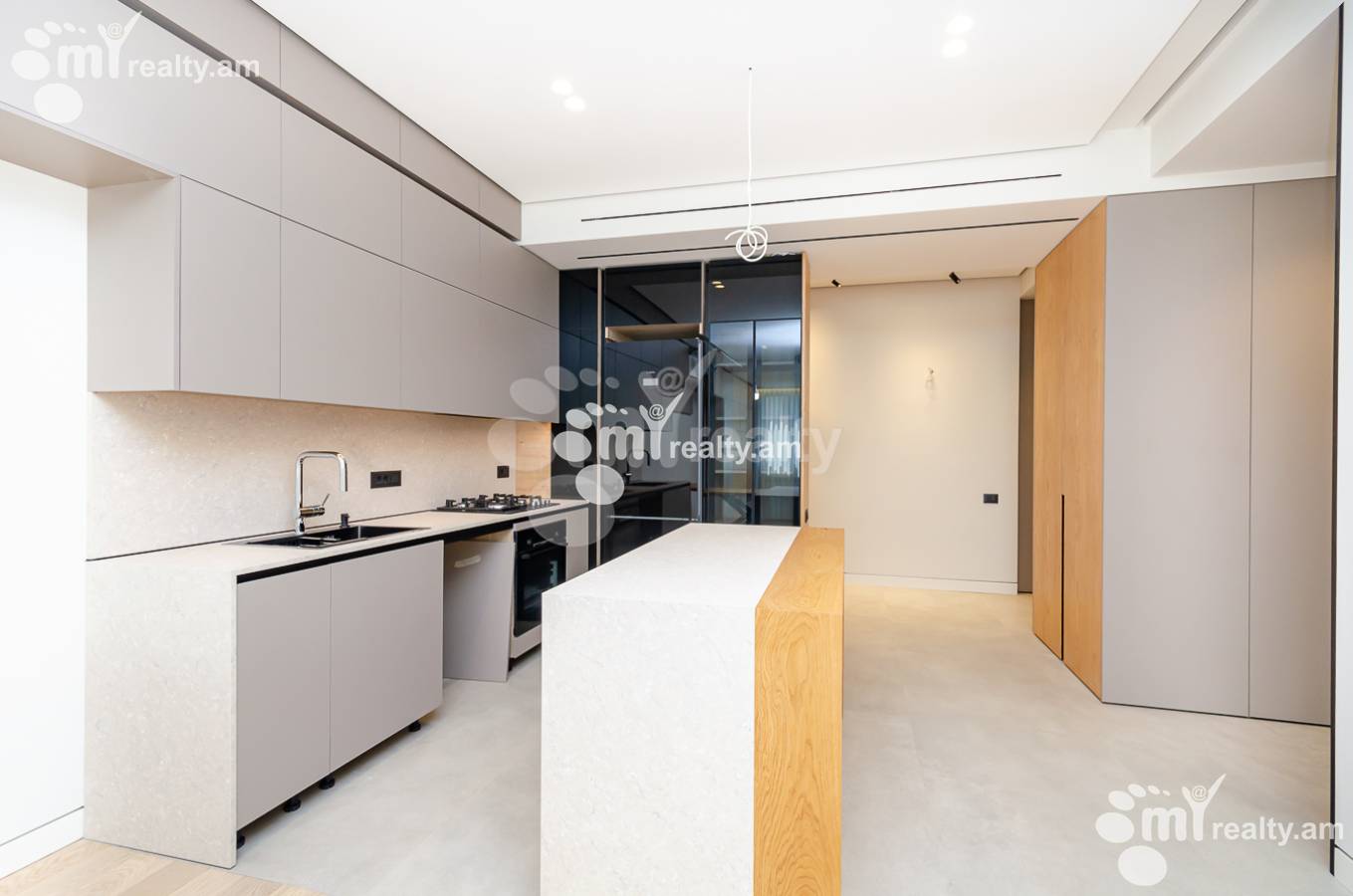 3 bedroom apartment for sale Antarayin, Rue Leonid Azgaldyan, Center Yerevan, 152368