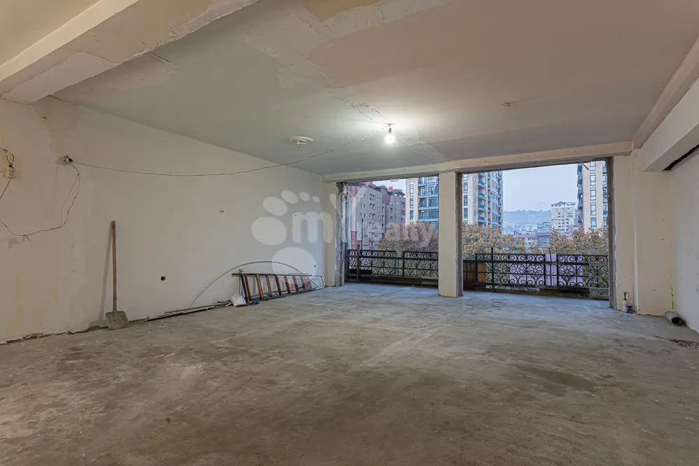 3-bedroom/apartment-for-sale/Mashtots+Ave/Center/Yerevan