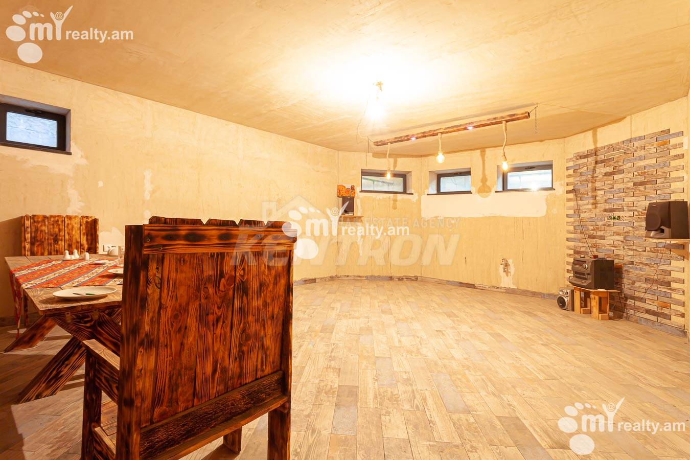 House for sale G 1 dis., Adshapnjak Yerevan, 155300