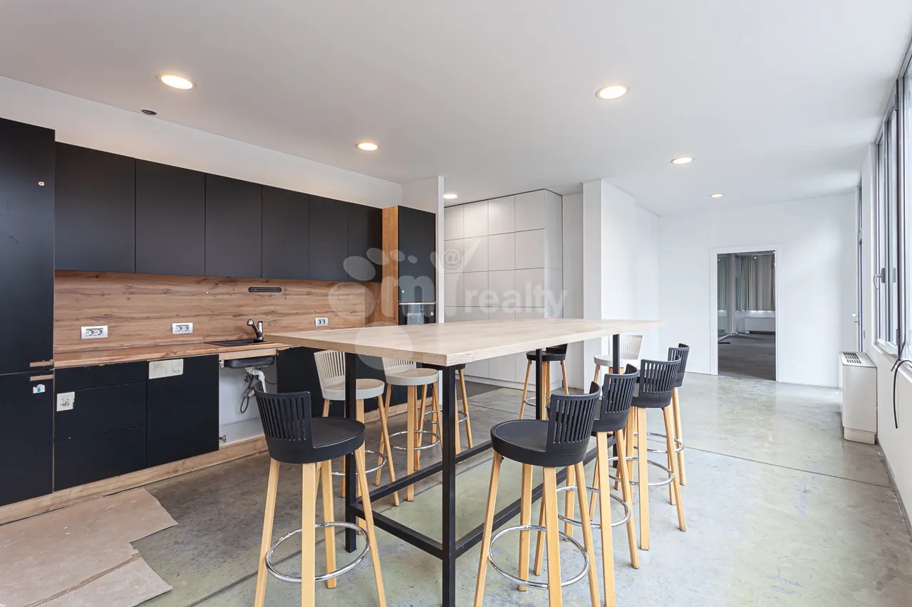 Commercial property for rent Leo St, Center Yerevan, 161973