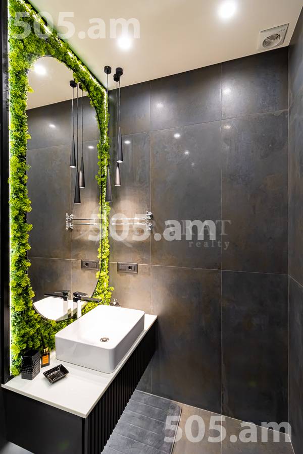 3 bedroom apartment for sale خیابان آزاتوتیان, عربگیر ایروان, 153981