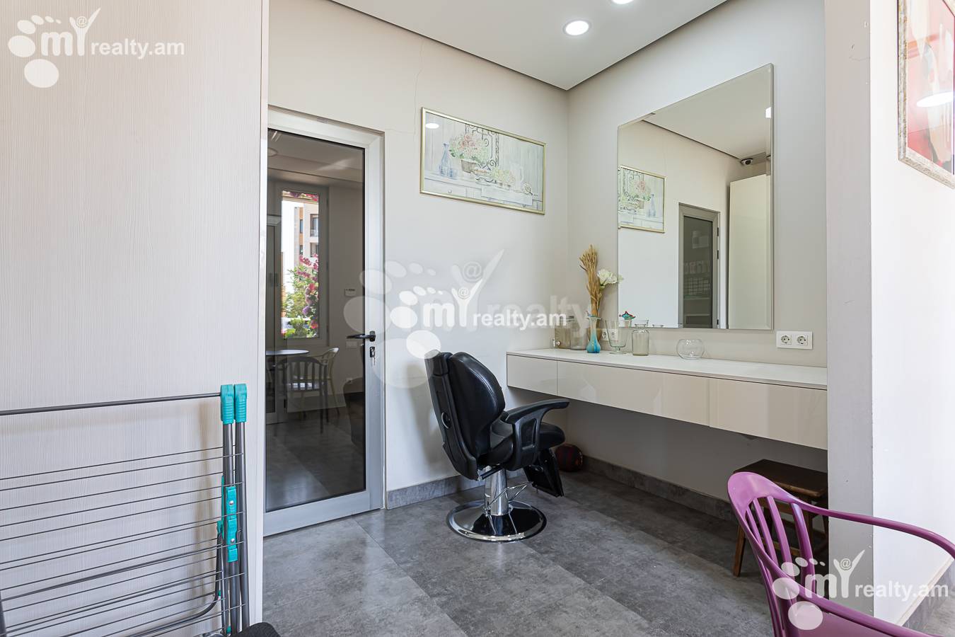 Commercial for rent خیابان آنتارایین, مرکز شهر ایروان, 156599