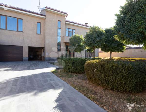 tun/Qanaqeravan+village/Qanaqeravan+village/Kotayk