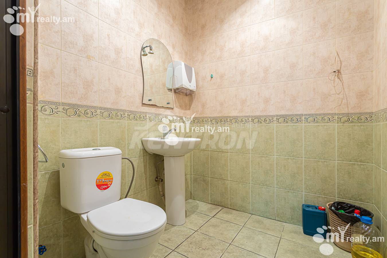 Commercial for rent خیابان اِ. کوچار, مرکز شهر ایروان, 156376