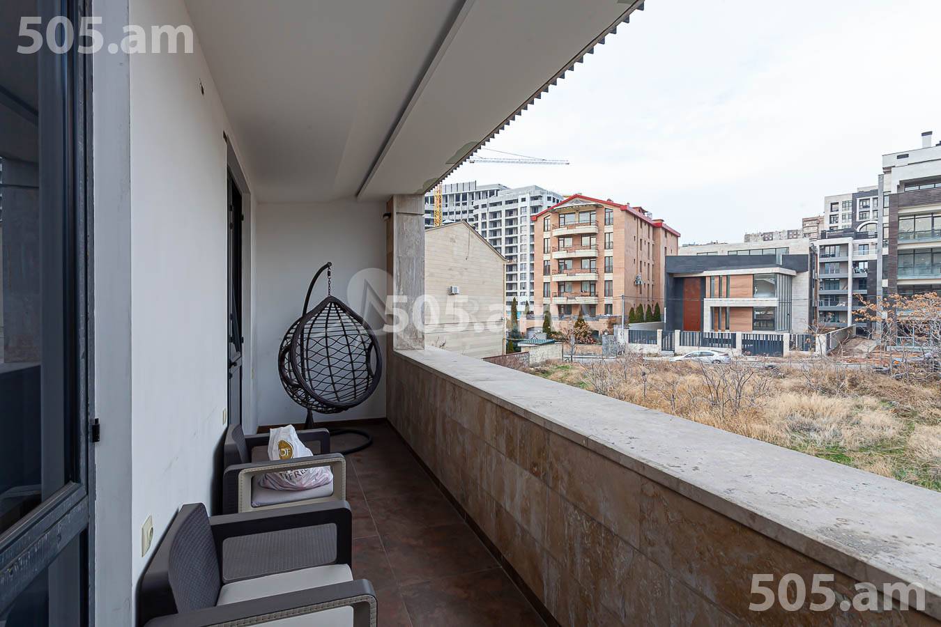 Купить 3 комнатную квартиру Антараин ул, Центр Ереван, 155933