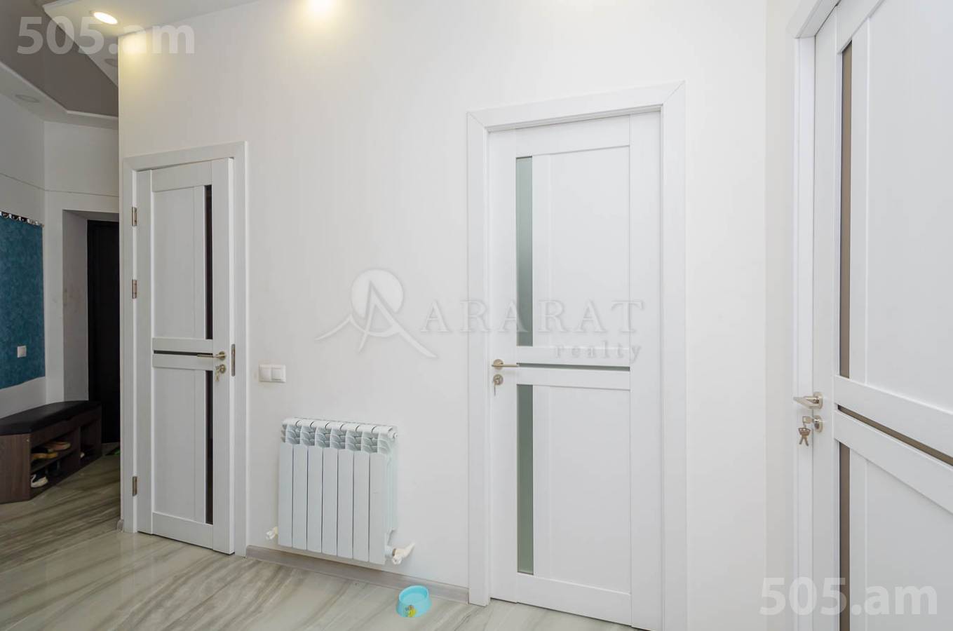 2 սենյականոց բնակարան  Մաշտոցի պող, Կենտրոն Երևան, 149583