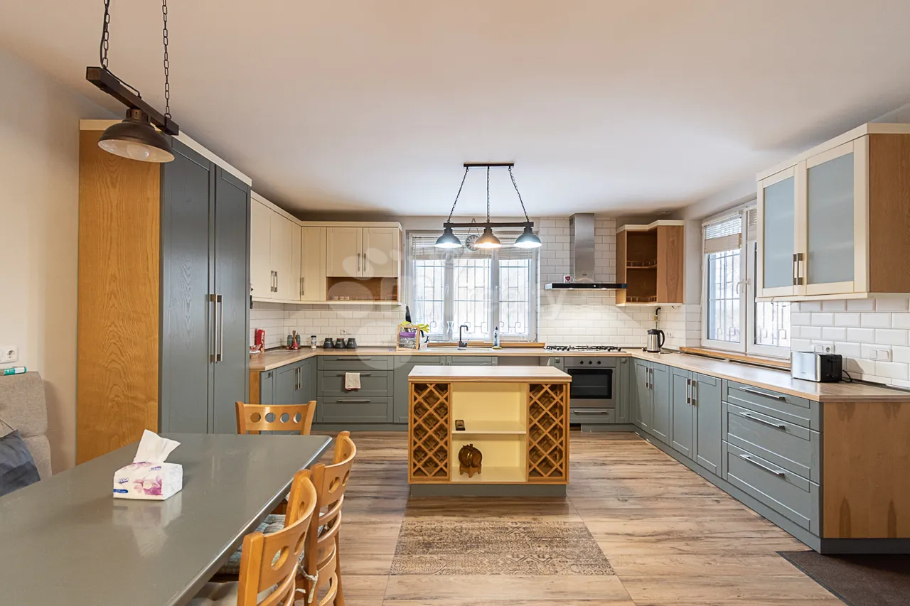 House for sale Vahakni District, Vahagnie Yerevan, 159113