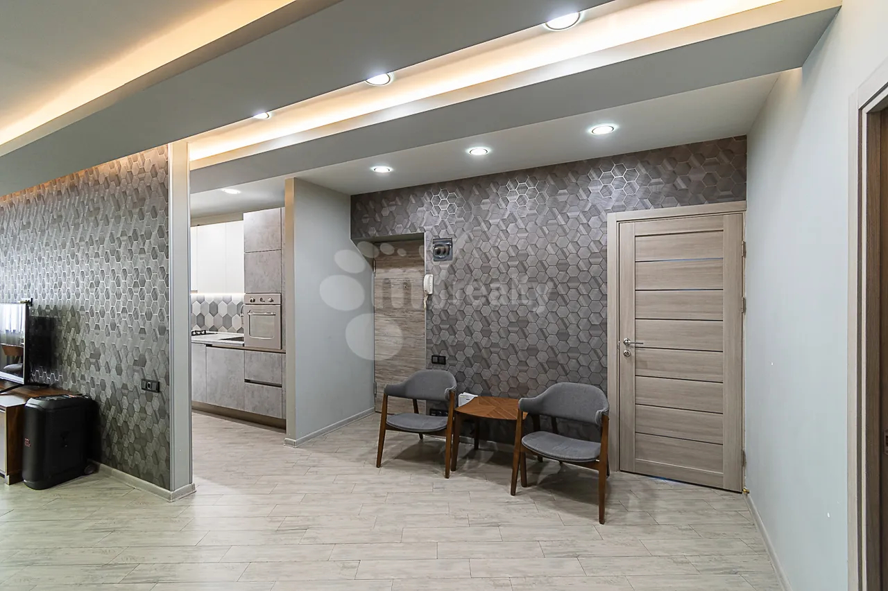 4 bedroom apartment for sale Paronyan St, Center Yerevan, 161626