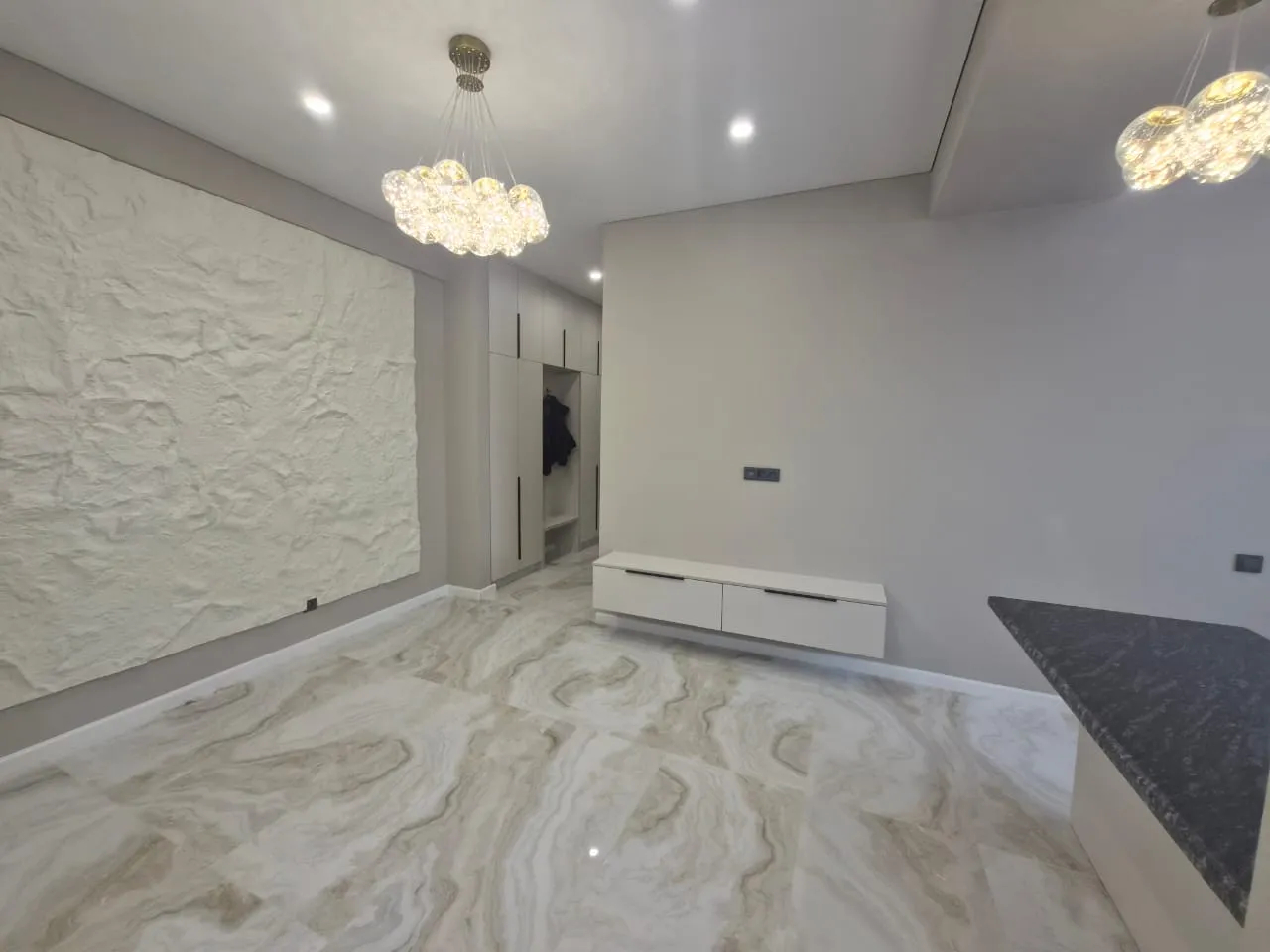 2 bedroom apartment for sale خیابان آرشاکونیاک, مرکز شهر ایروان, 158605