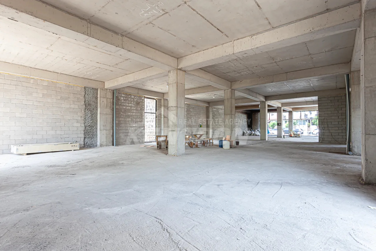 Commercial for rent خیابان آرمِناک آرمِناکیان, نورک ماراش ایروان, 161799