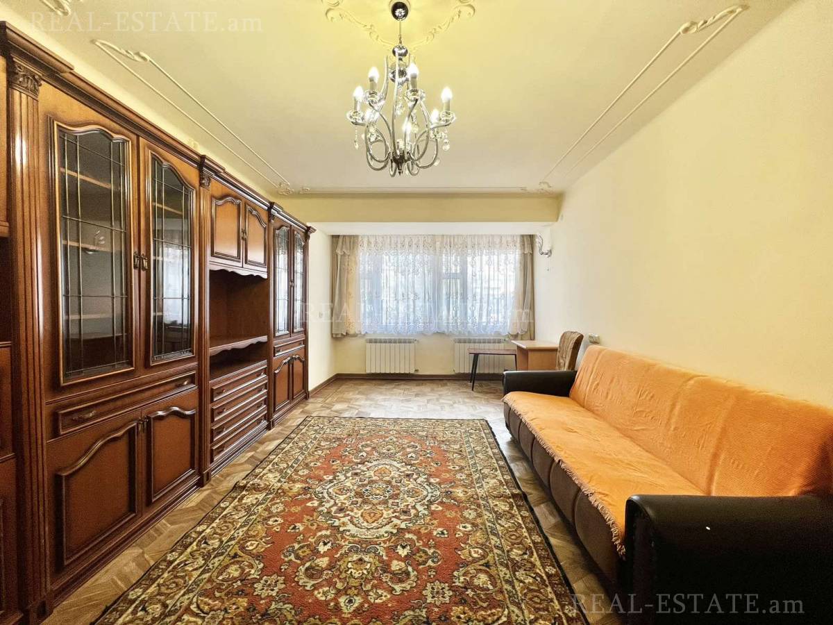 2 սենյականոց բնակարան  Սունդուկյան փող, Արաբկիր Երևան, 129637