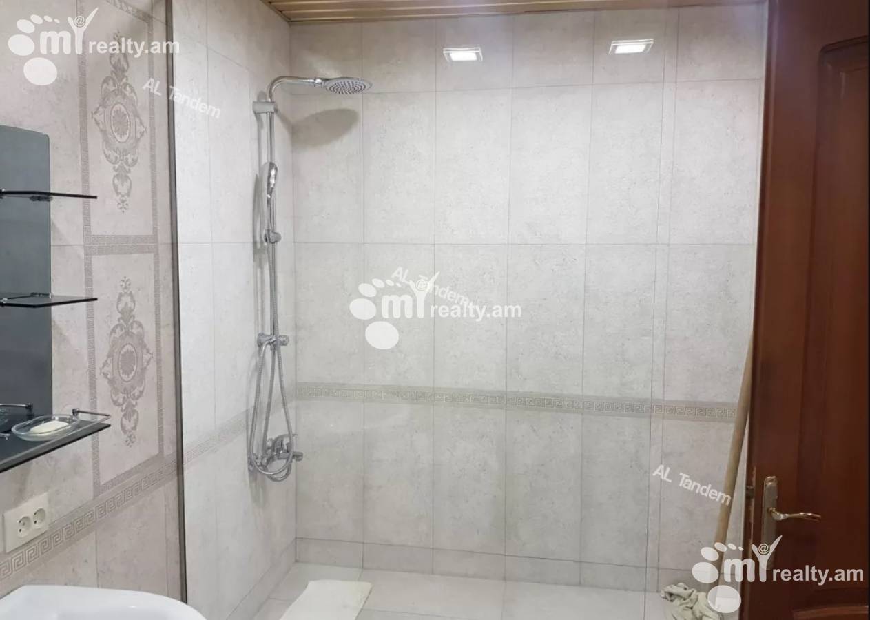 3 սենյականոց բնակարան վարձով Եկմալյան փող, Կենտրոն Երևան, 124907