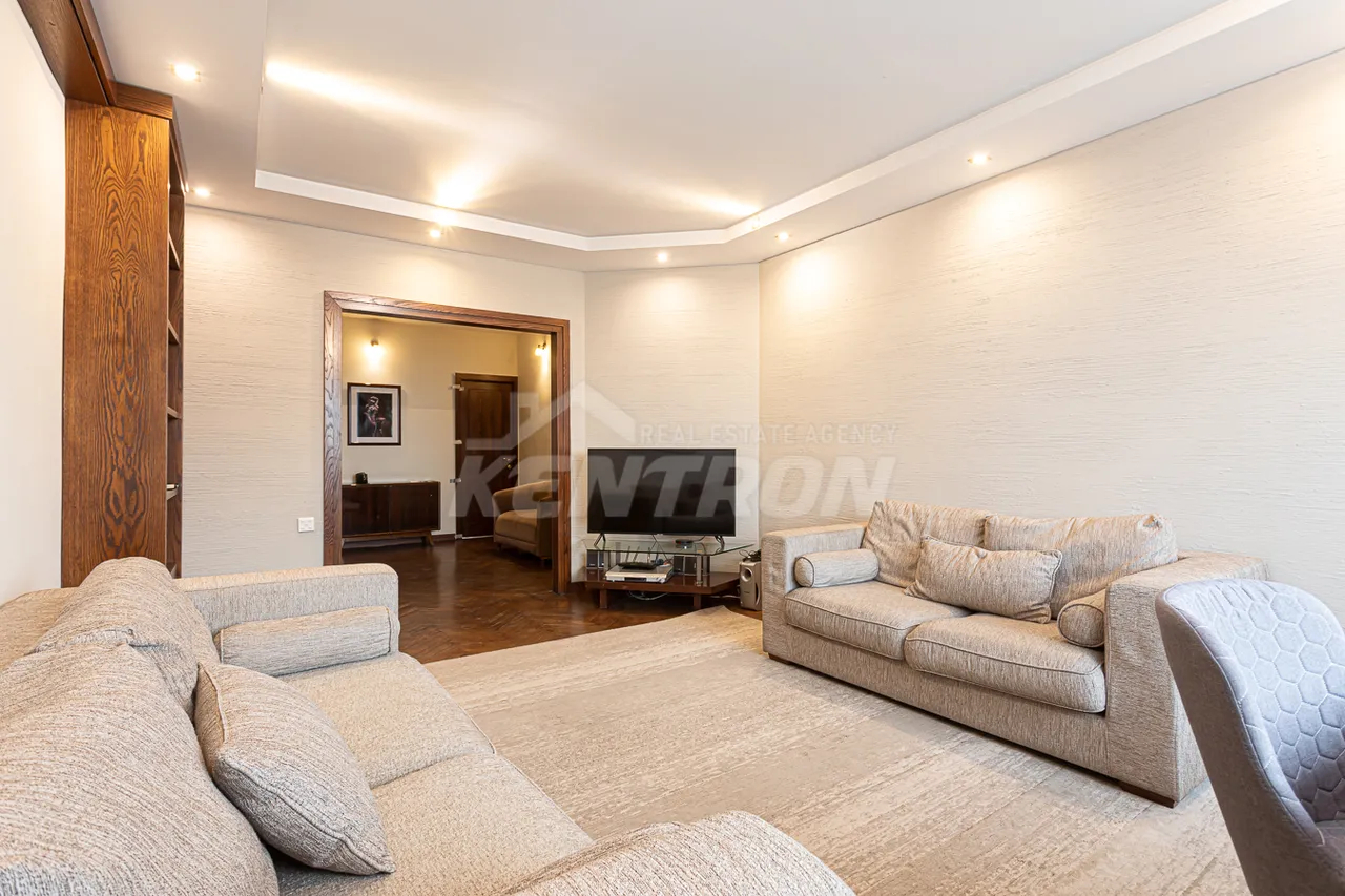 2 bedroom apartment for rent خیابان پوشکین, مرکز شهر ایروان, 158854