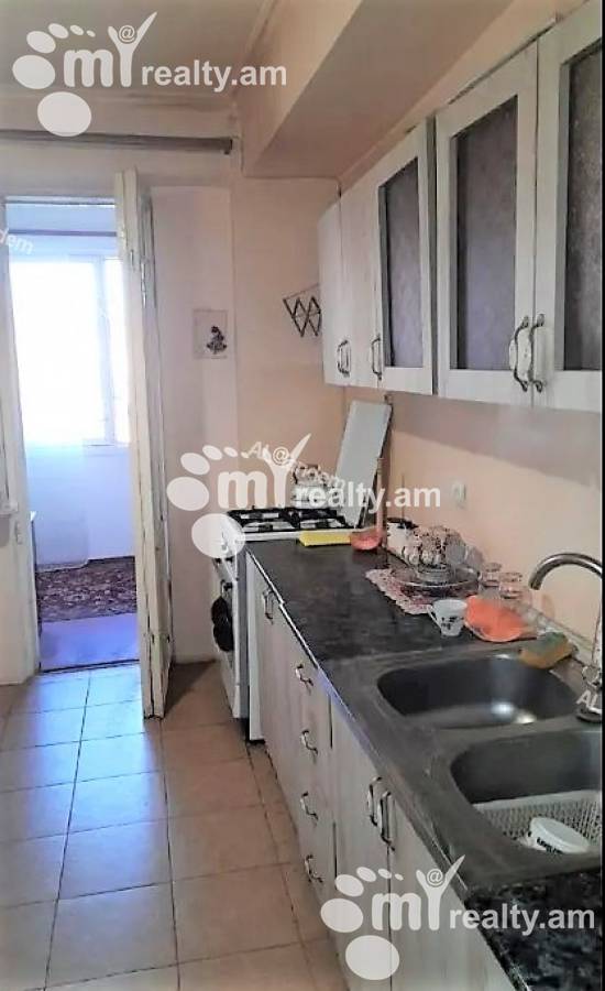 Купить 2 комнатную квартиру Исраелян ул, Центр Ереван, 127456