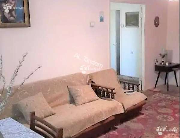 2-senyakanoc-bnakaran-vacharq-Yerevan-Center