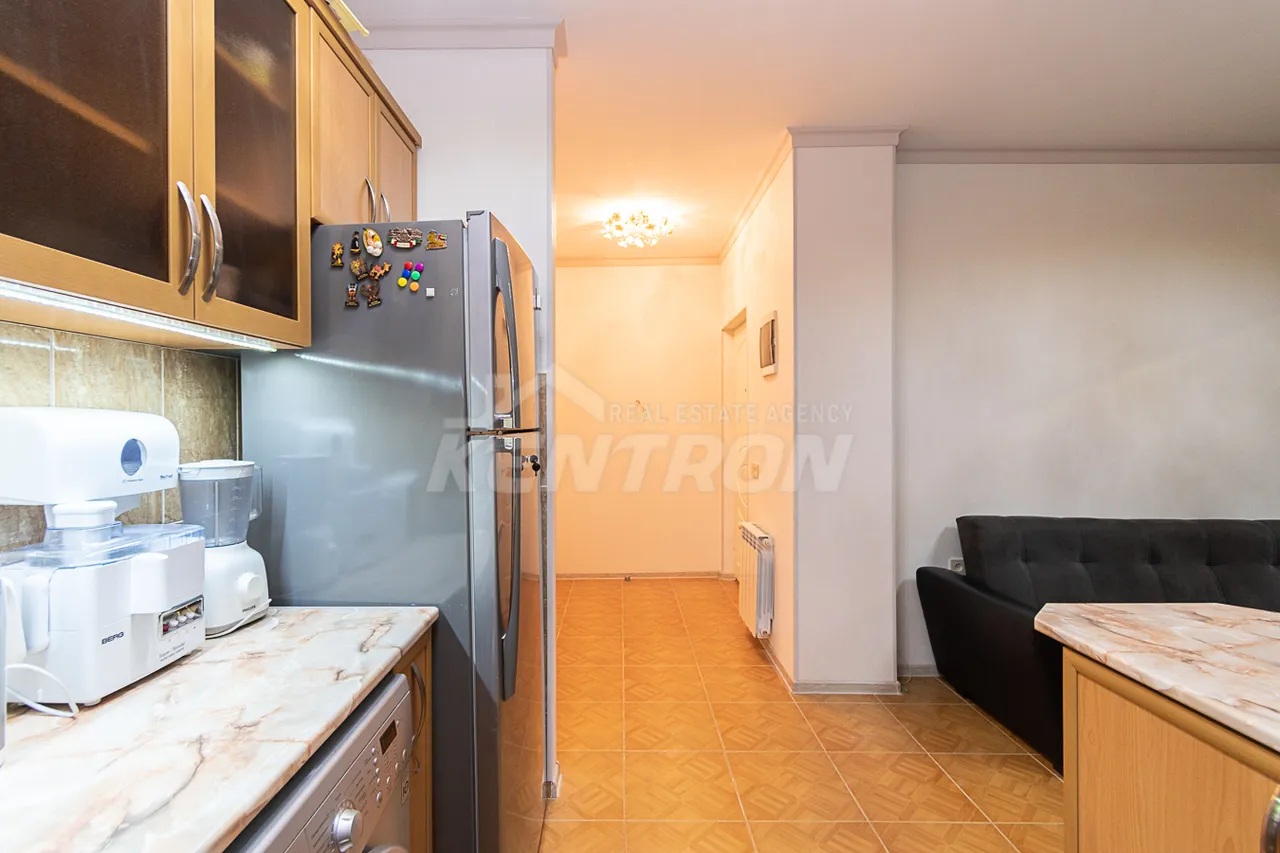 2 bedroom apartment for sale Antarayin St, Center Yerevan, 159534