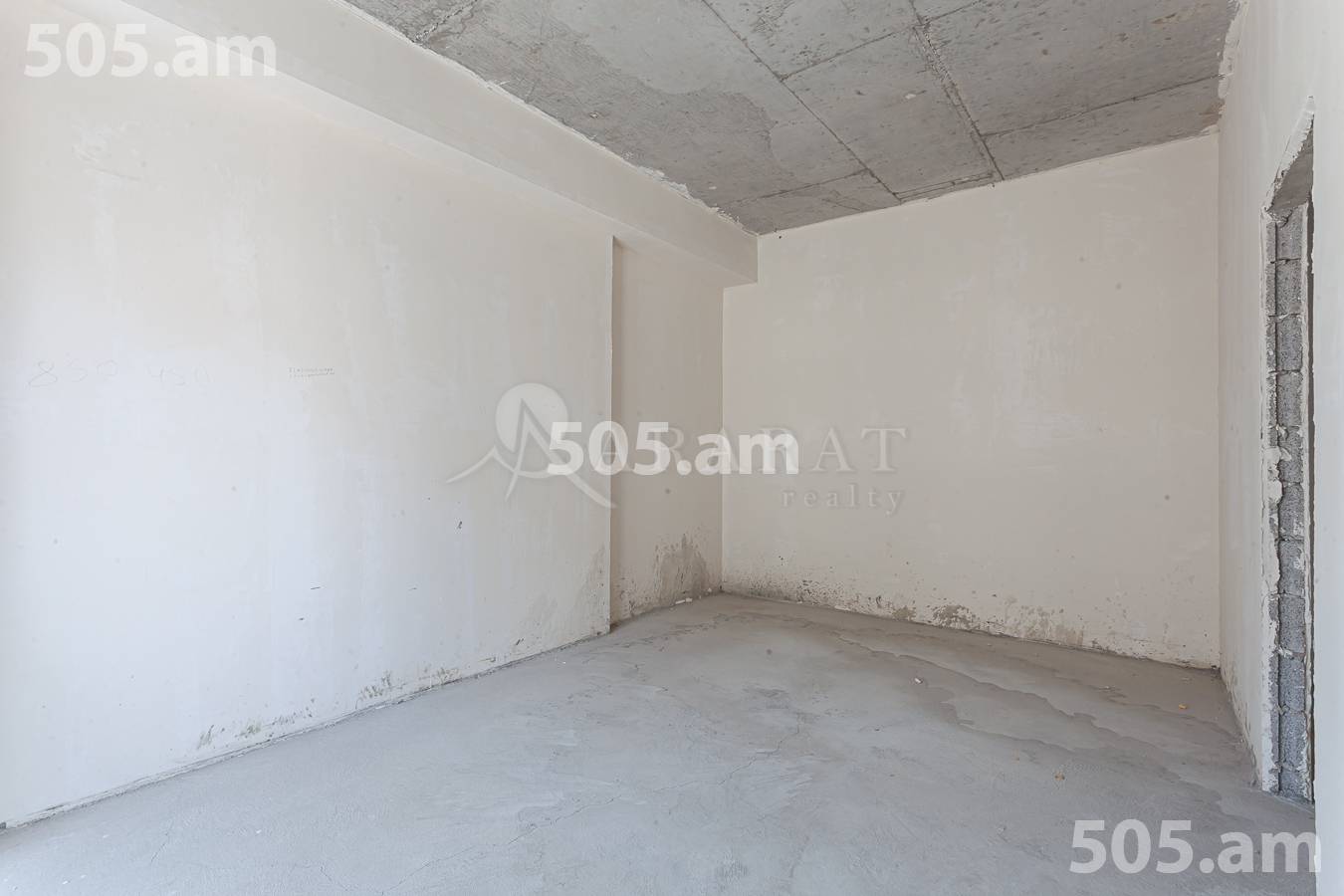 Купить 3 комнатную квартиру Ленинградян, Квартал Ваагни Ереван, 155480