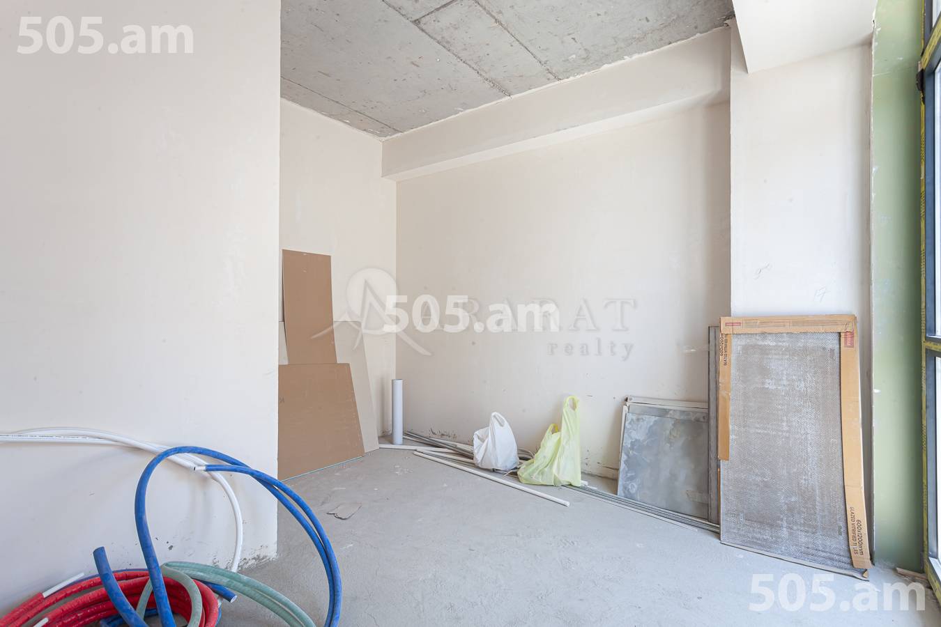 Купить 3 комнатную квартиру Ленинградян, Квартал Ваагни Ереван, 155480