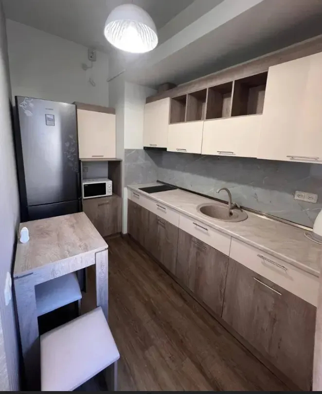 2 bedroom apartment for rent Buzand St, Center Yerevan, 161565