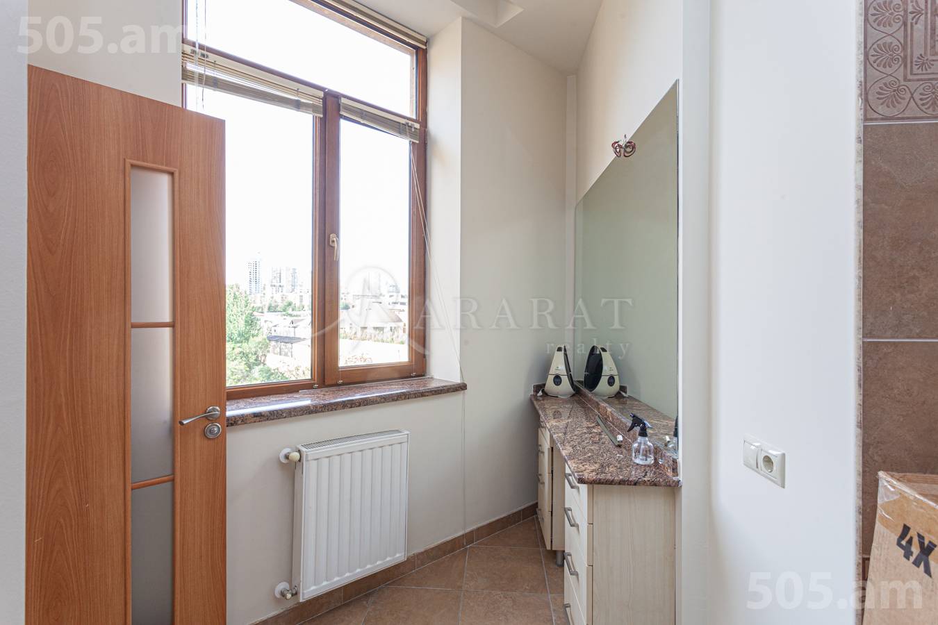 4 bedroom apartment for rent Azatutyan Ave, Arabkir Yerevan, 154351