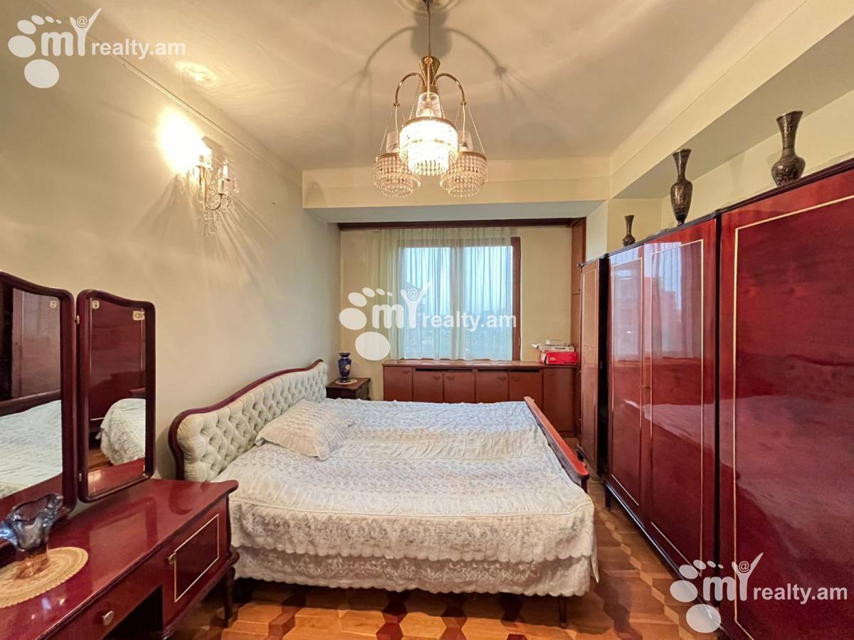 3 bedroom apartment for sale خیابان هاکوبیان, عربگیر ایروان, 156852