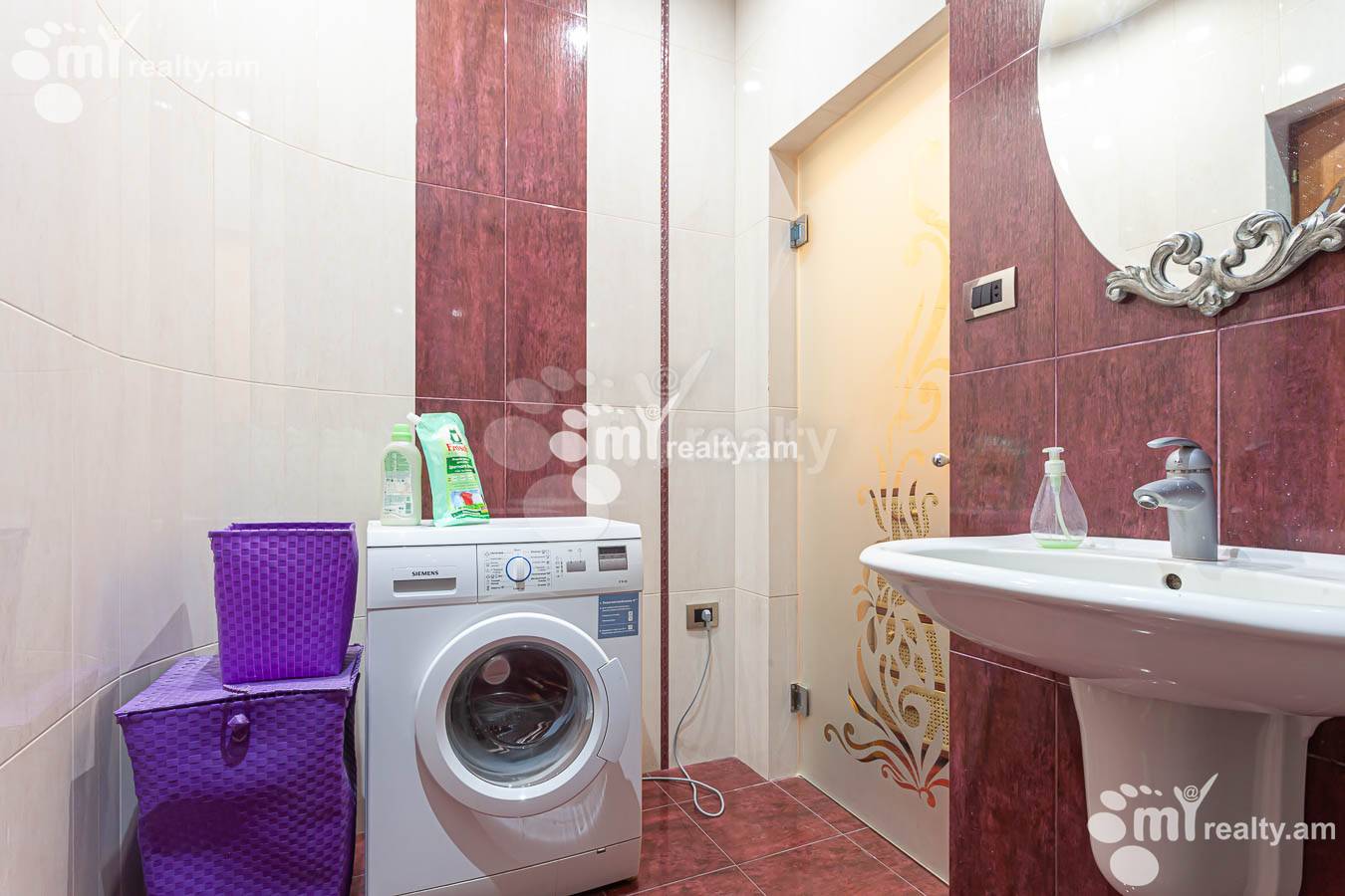 3 bedroom apartment for rent Yekmalyan St, Center Yerevan, 152993