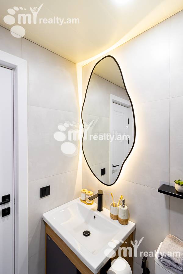 2 bedroom apartment for sale Vardanants St, Center Yerevan, 154733