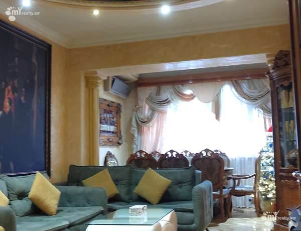 2-bedroom/apartment-for-sale/Mashtots+Ave/Center/Yerevan