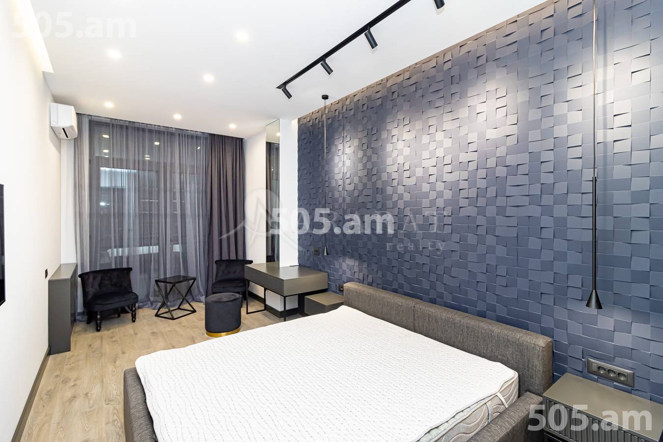 3 bedroom apartment for sale خیابان آزاتوتیان, عربگیر ایروان, 153981